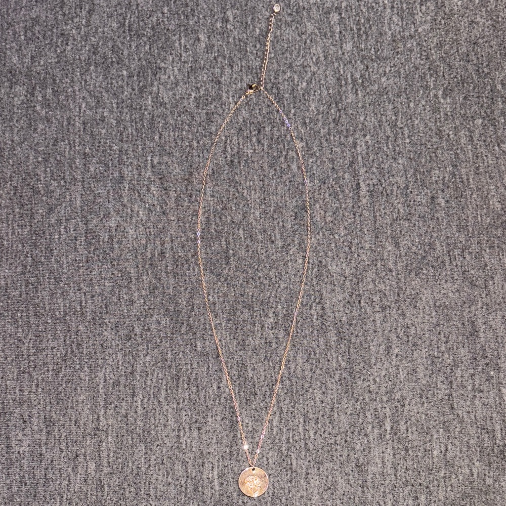 Pretty Bird Gold Pendant Necklace